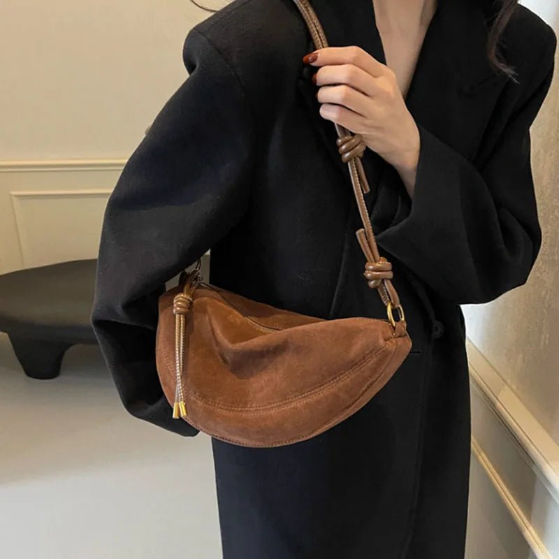 SEAME - Mary - Stylish Vegan Suede Shoulder Bag for Women, Trendy Crossbody Dumpling Design Black 30x8x15cm