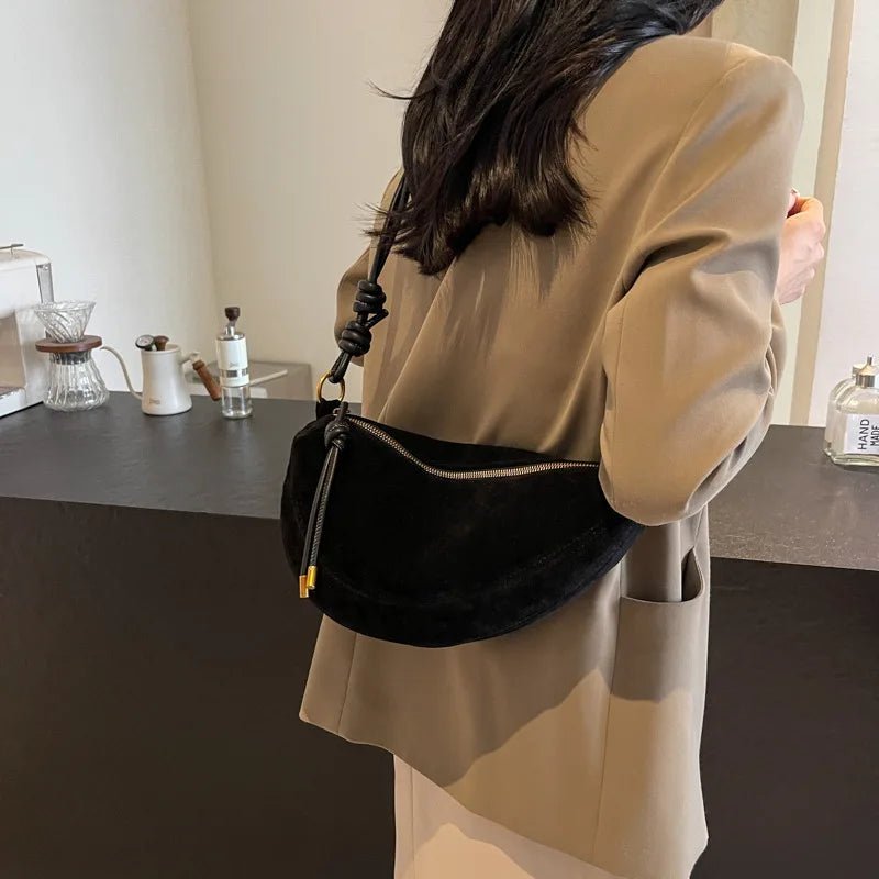 SEAME - Mary - Stylish Vegan Suede Shoulder Bag for Women, Trendy Crossbody Dumpling Design Black 30x8x15cm